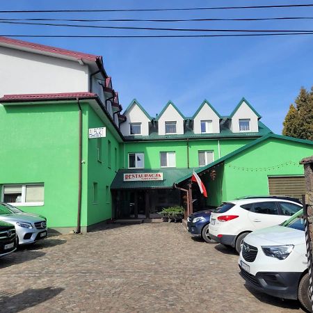 Albert Turystyczne Uslugi Hotelarskie Warsawa Bagian luar foto