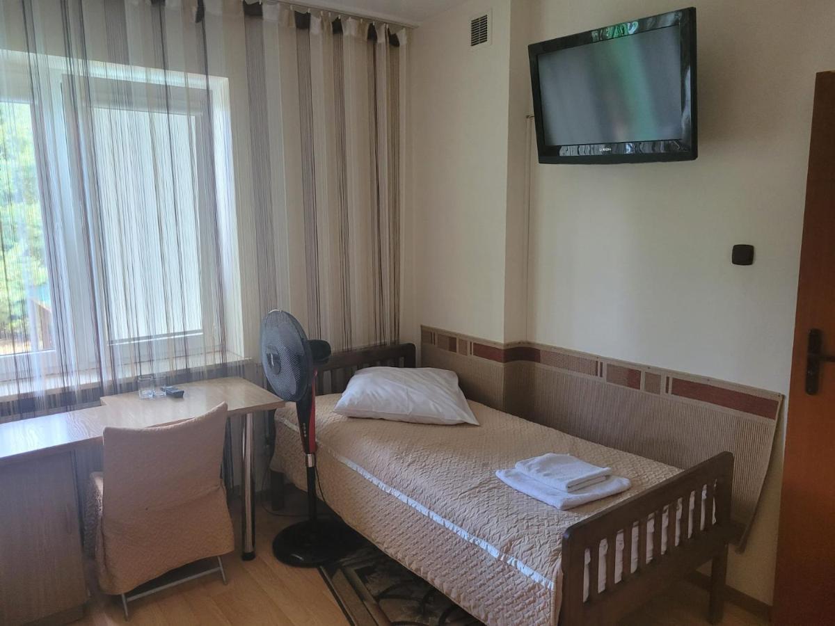 Albert Turystyczne Uslugi Hotelarskie Warsawa Bagian luar foto